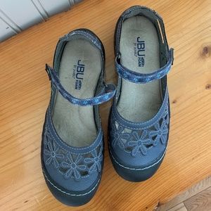 JBU by Jambu Wildflower Too Mary Jane Flat Size 7